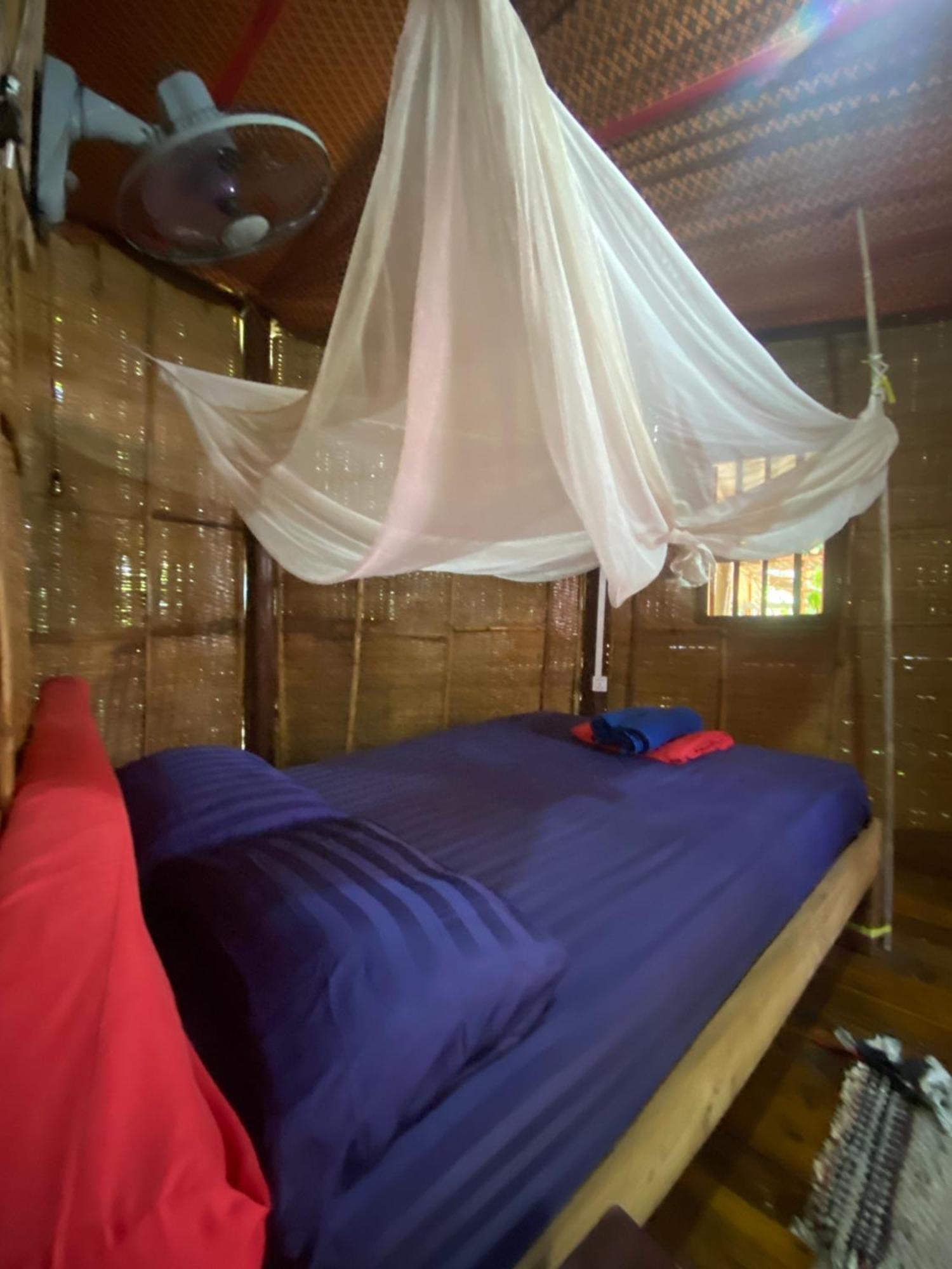 Cocohuts Hostel Koh Rong Sanloem Exterior photo
