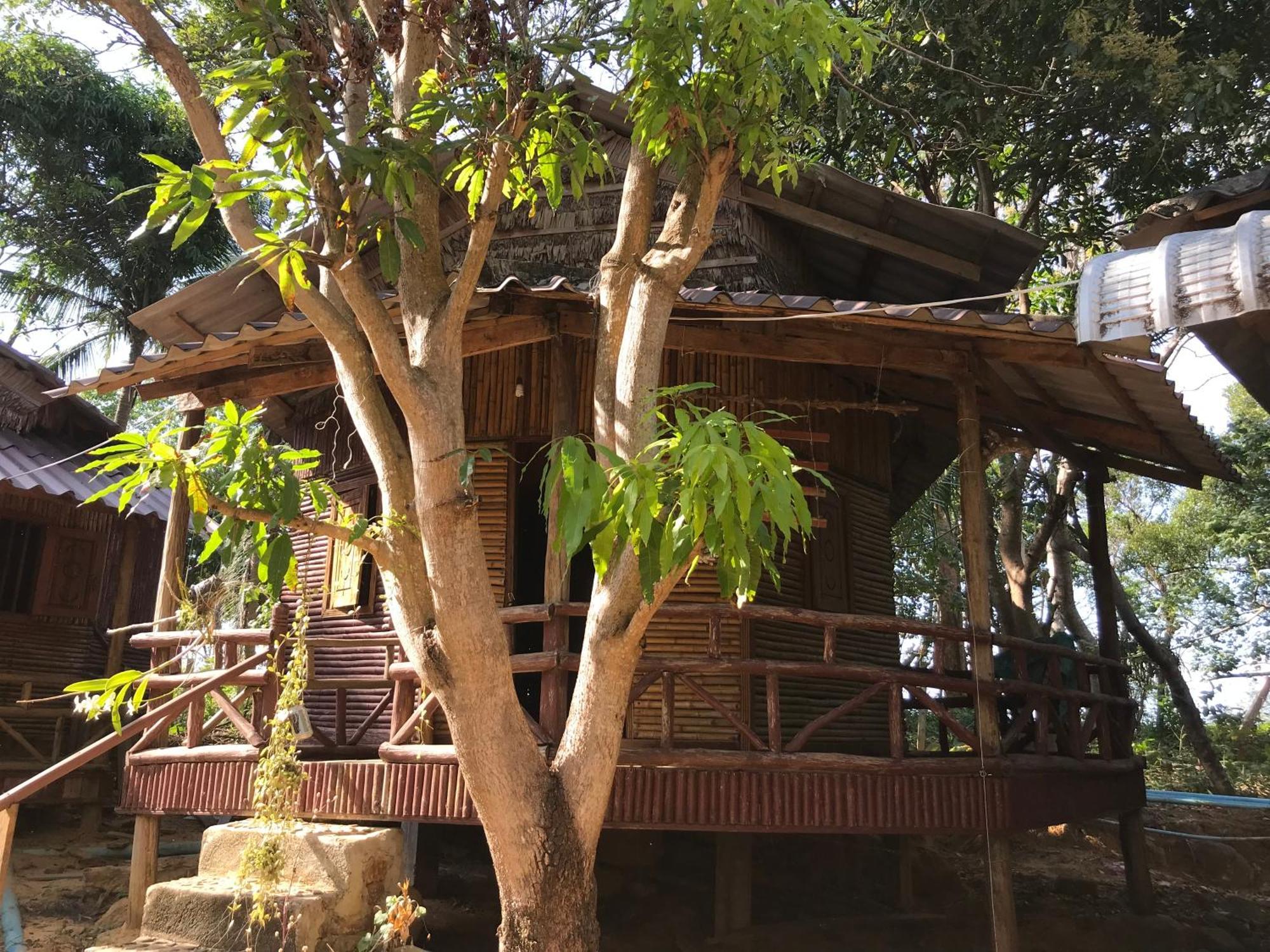 Cocohuts Hostel Koh Rong Sanloem Exterior photo