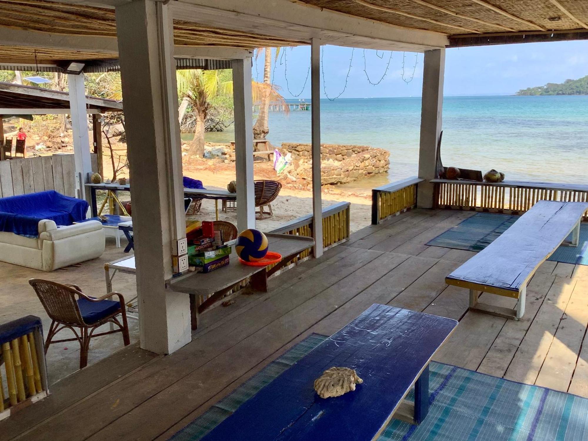Cocohuts Hostel Koh Rong Sanloem Exterior photo